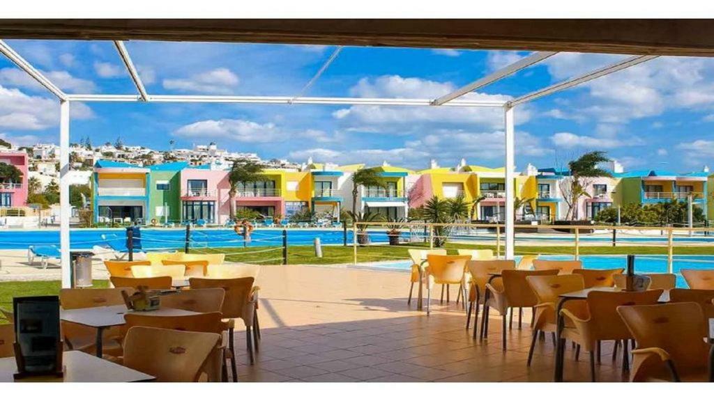 Marina De Albufeira Orada Resort - 2-Bed Apartment With Huge Pool Exterior photo