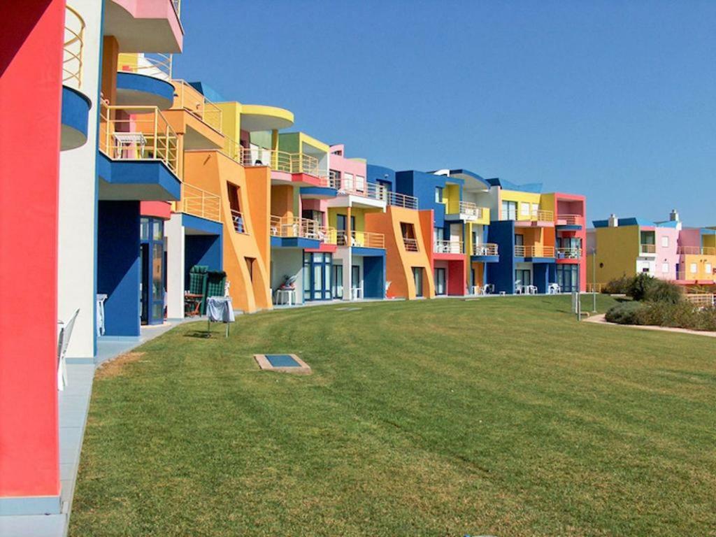 Marina De Albufeira Orada Resort - 2-Bed Apartment With Huge Pool Exterior photo